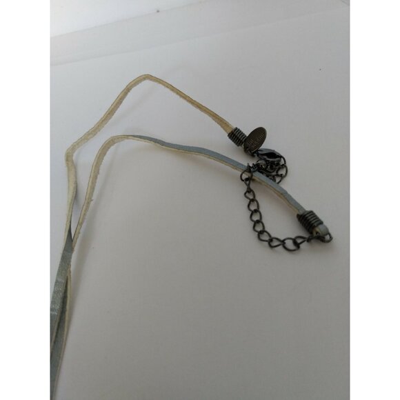 Lia Sophia Enamel polished pendant with crystals - Leather necklace -both signed - Picture 4 of 9